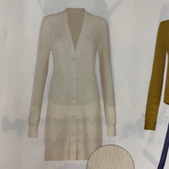 New Cabi Book Club Cardigan Size Large 